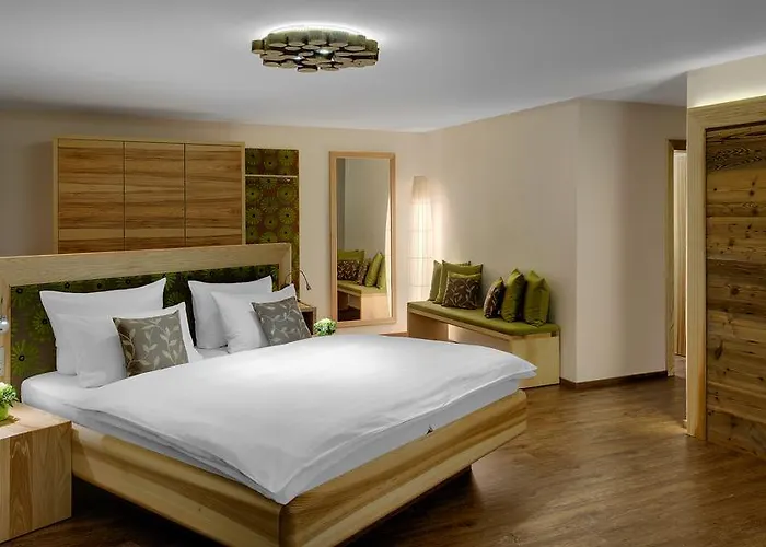 Der Baeume Hotel 2*